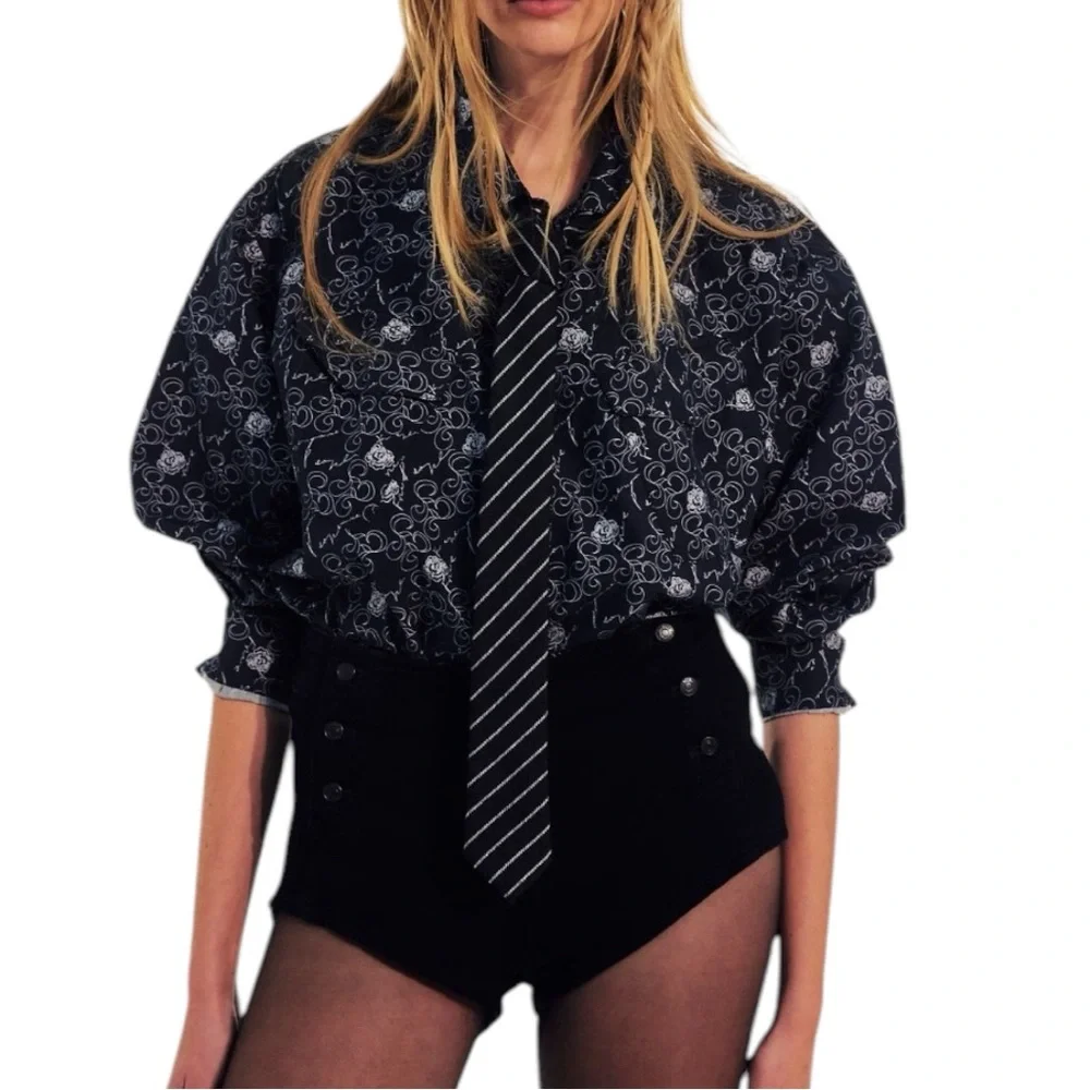 NEW FREE PEOPLE Monogrammed Oversized Button Front Shirt Size XS - Picture 2 of 3